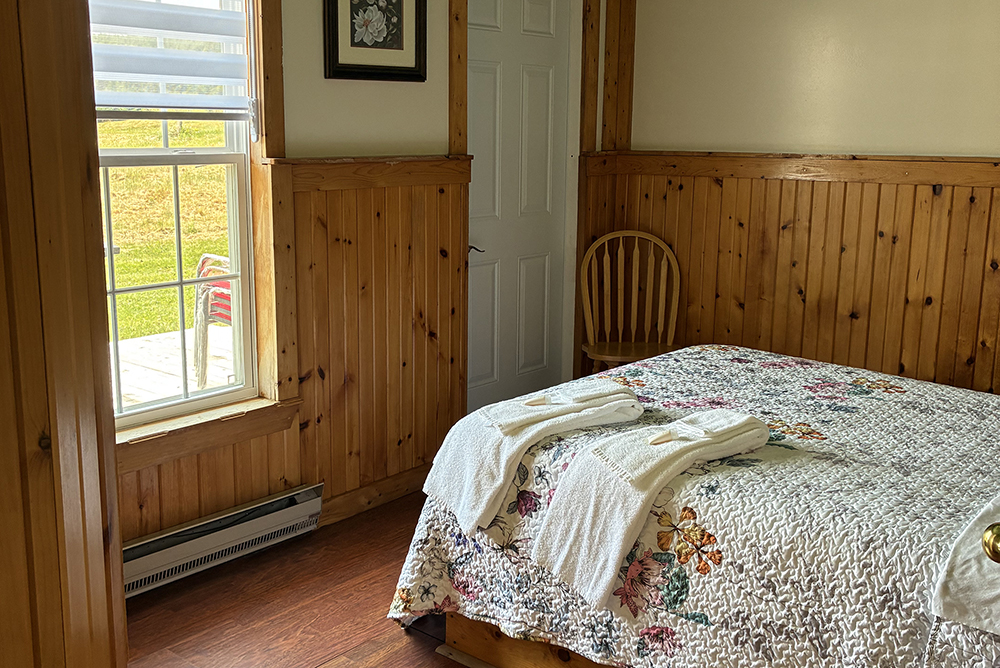 2 Bed Chalet bedroom
